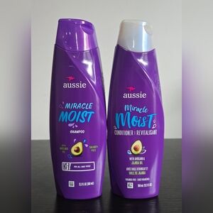 Aussie Miracle Moist Shampoo & Conditioner Set, Brand New